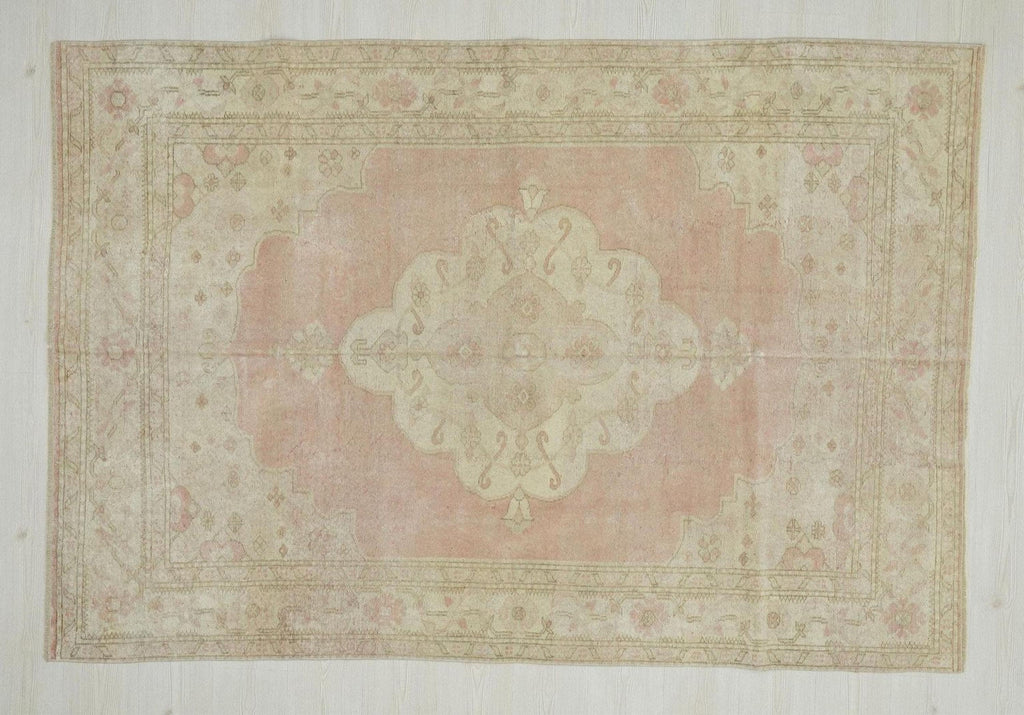 Vintage Wool Oushak Rug: 5.3"x7.8' Feet,Turkish Medallion Pattern Carpet Rugs.