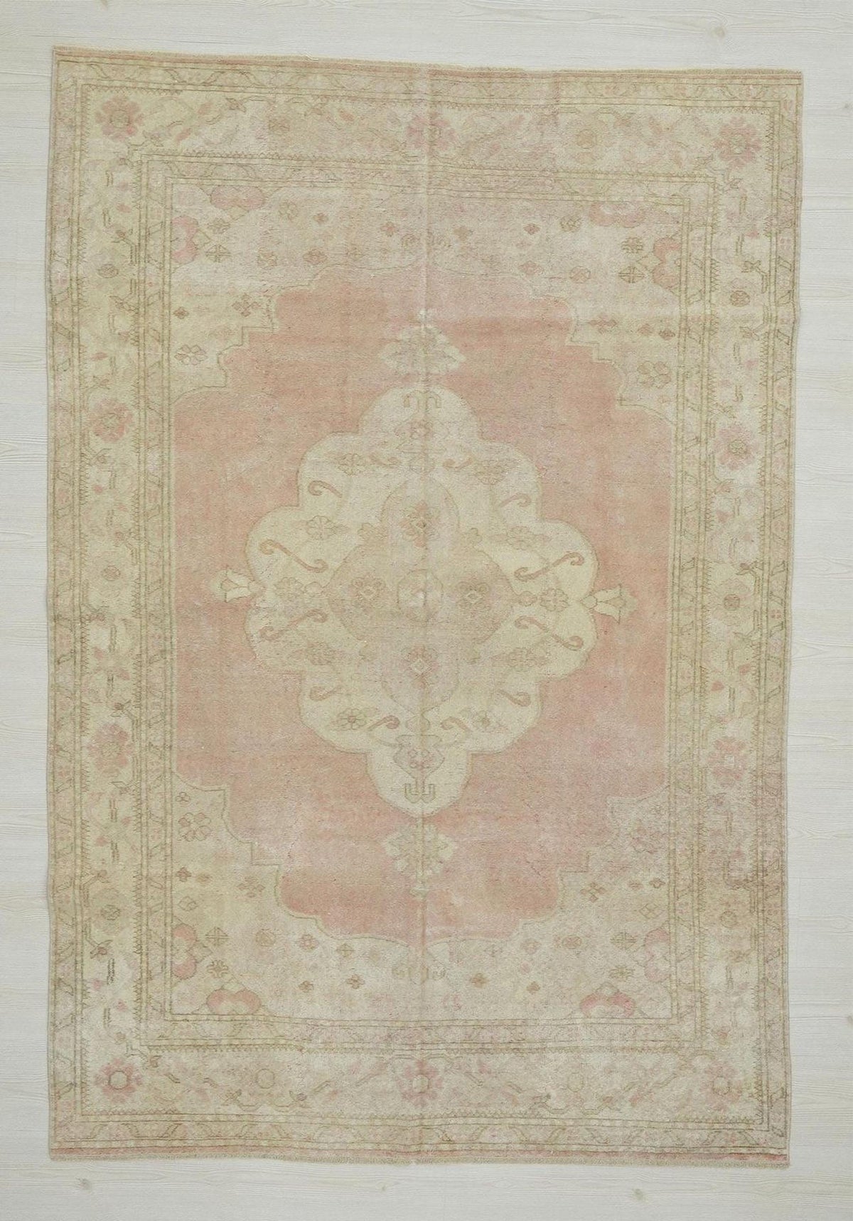 Vintage Wool Oushak Rug: 5.3"x7.8' Feet,Turkish Medallion Pattern Carpet Rugs.