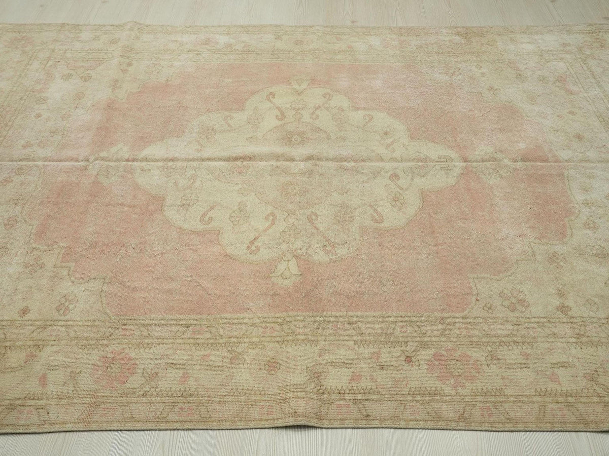 Vintage Wool Oushak Rug: 5.3"x7.8' Feet,Turkish Medallion Pattern Carpet Rugs.