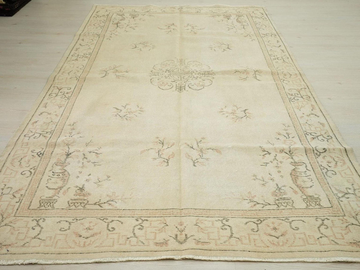 Handmade Oushak Rug: Mid Century Modern Turkish Carpet Rugs,5,8"x9,5" Feet.
