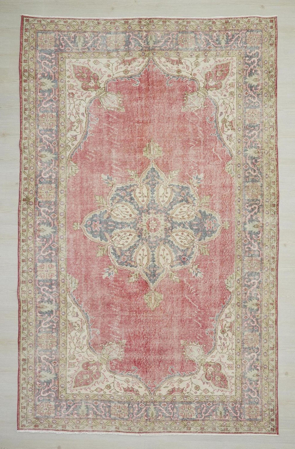 Large Vintage Oushak Rug: Handmade Turkish Wool Carpet Rugs, 6,4"x10,2" Feet.