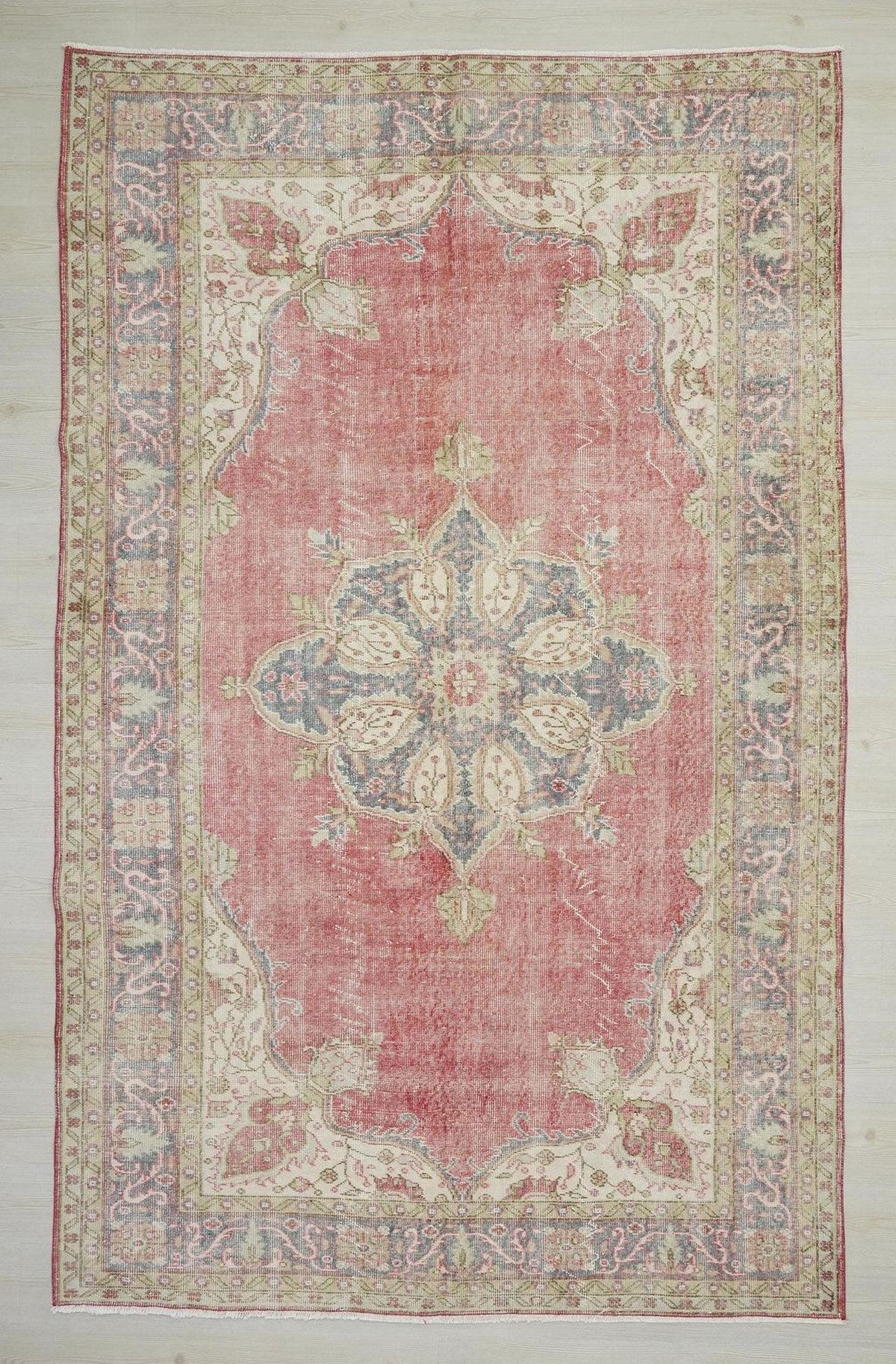 Large Vintage Oushak Rug: Handmade Turkish Wool Carpet Rugs, 6,4"x10,2" Feet.