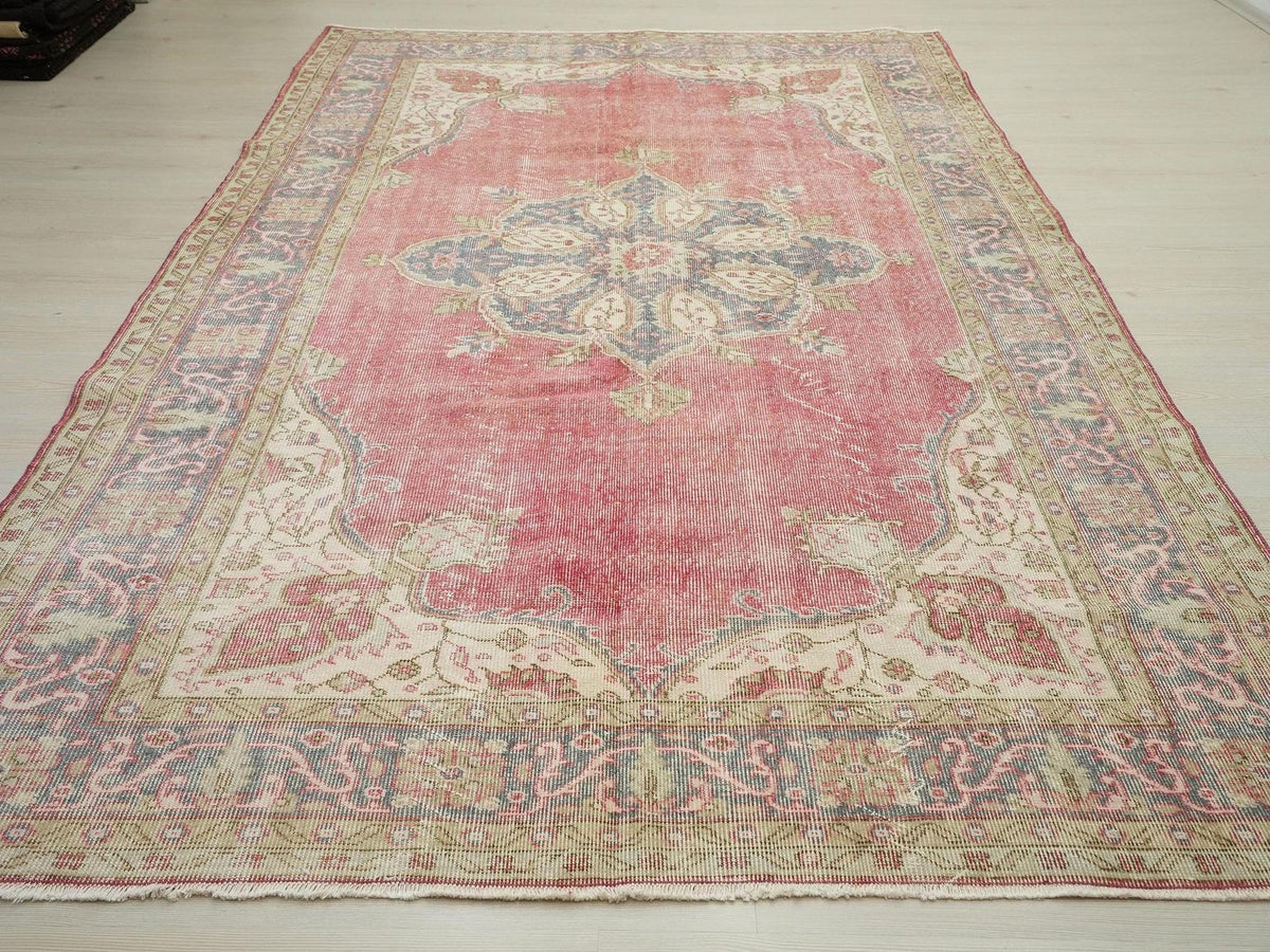Large Vintage Oushak Rug: Handmade Turkish Wool Carpet Rugs, 6,4"x10,2" Feet.
