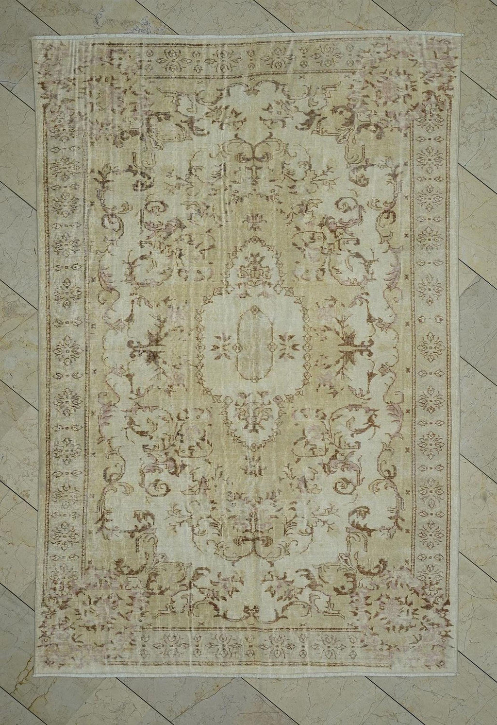 Vintage Oushak Rug: 5.4x8.5 ft, Handmade Wool Carpet