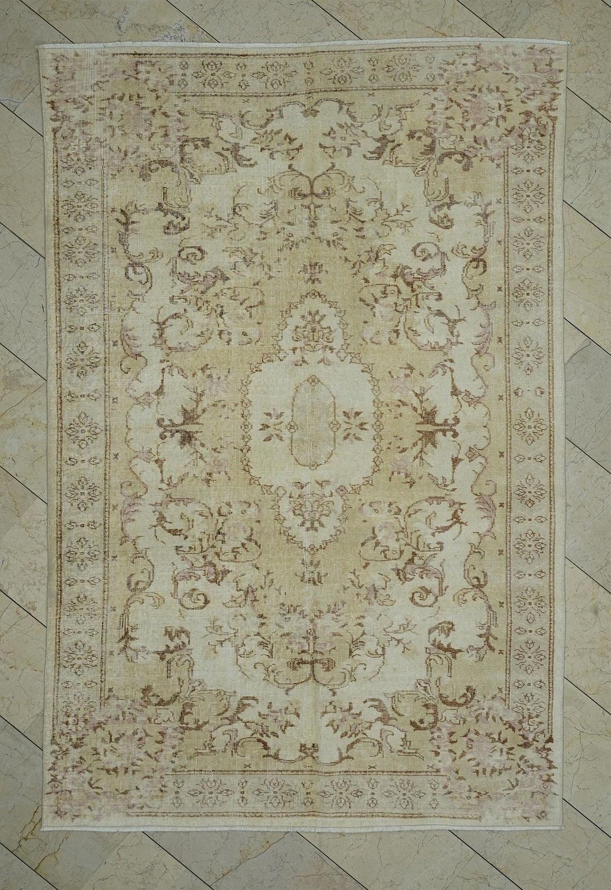 Vintage Oushak Rug: 5.4x8.5 ft, Handmade Wool Carpet