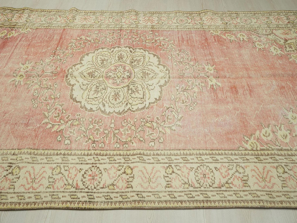 Vintage Oushak Turkish Rug: 5.8"x9.10" Feet,Handmade Wool Carpet Rugs.