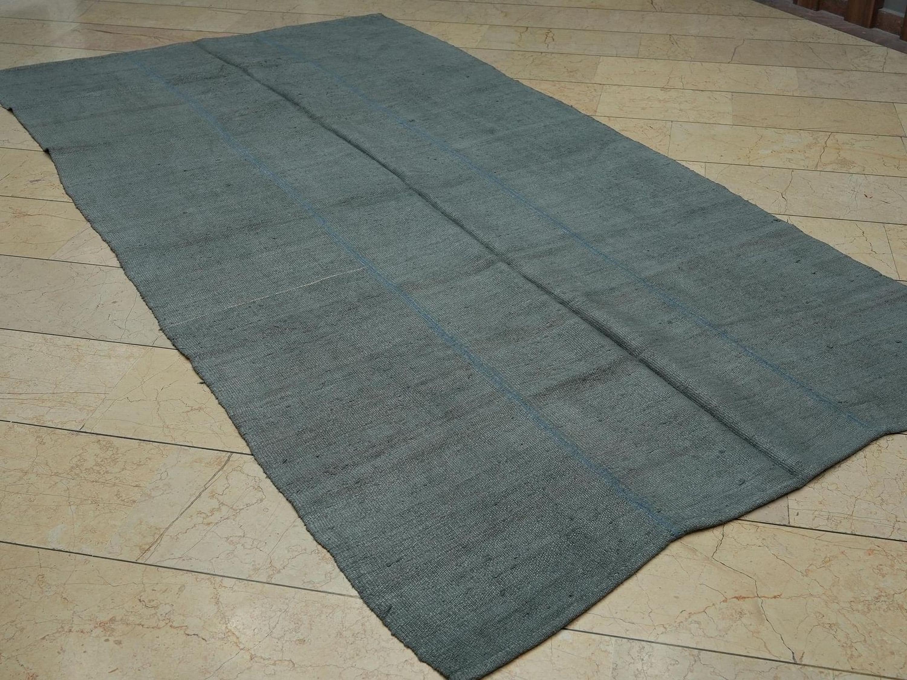 Oversized Gray Hemp Rug - 5.1"x10" - Mid-Century Modern Turkish Kilim