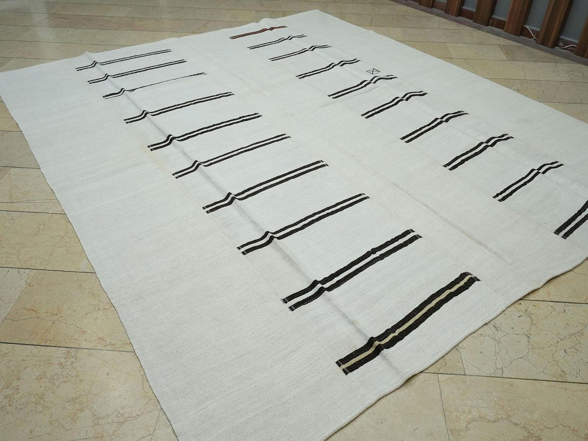 Scandinavian Style Turkish Hemp Patchwork Kilim Rug: Minimal Broken Stripe Rugs, 8.2x9.6 Feet.