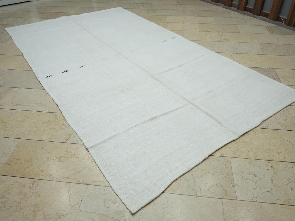 Ivory White Organic Hemp Kilim Rug: 5.7"x10.5' Flat Weave Turkish Rugs,Summer Home Living Decor.