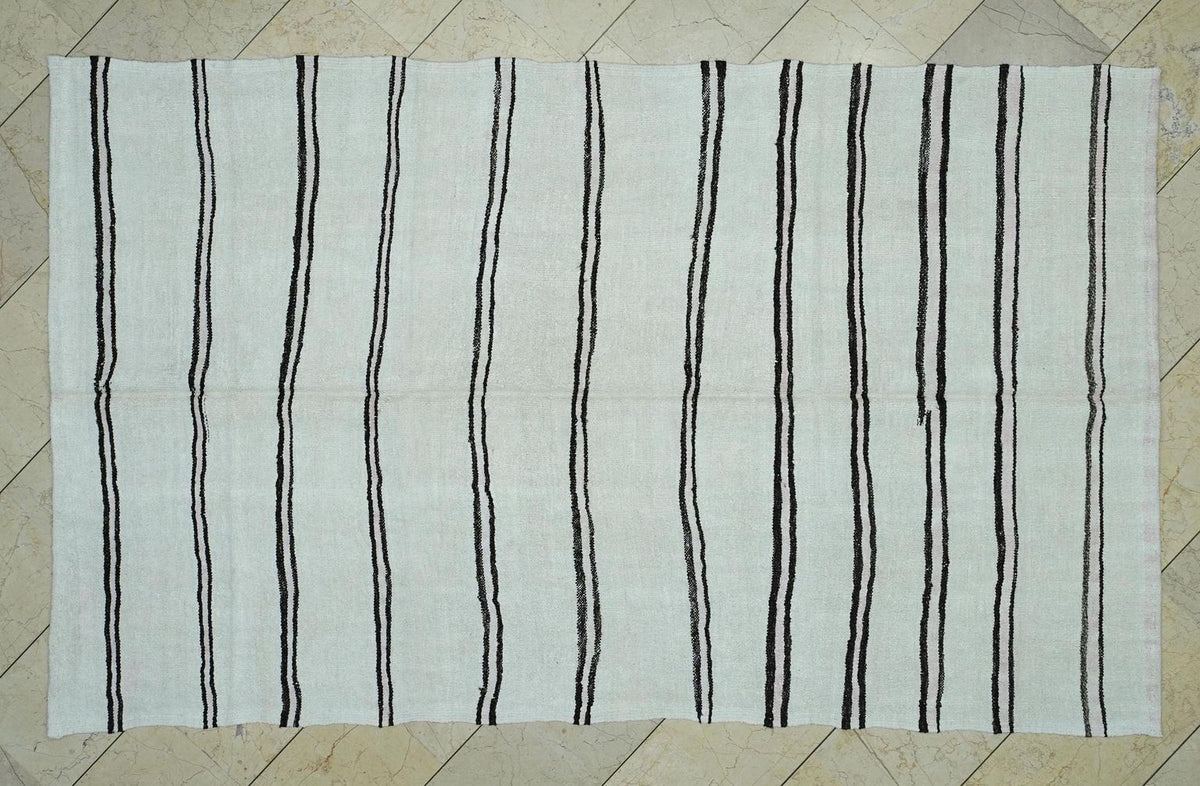 Striped Hemp Kilim Rug: 1960s Vintage Ethnic Rugs 5,3x8,6 Ft.