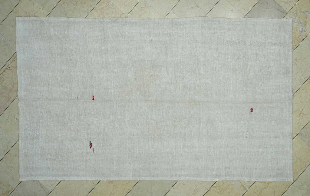 Plain Cream Vintage Turkish Hemp Kilim Rug: 5.5x9.3 ft Organic Flat Woven Rugs.