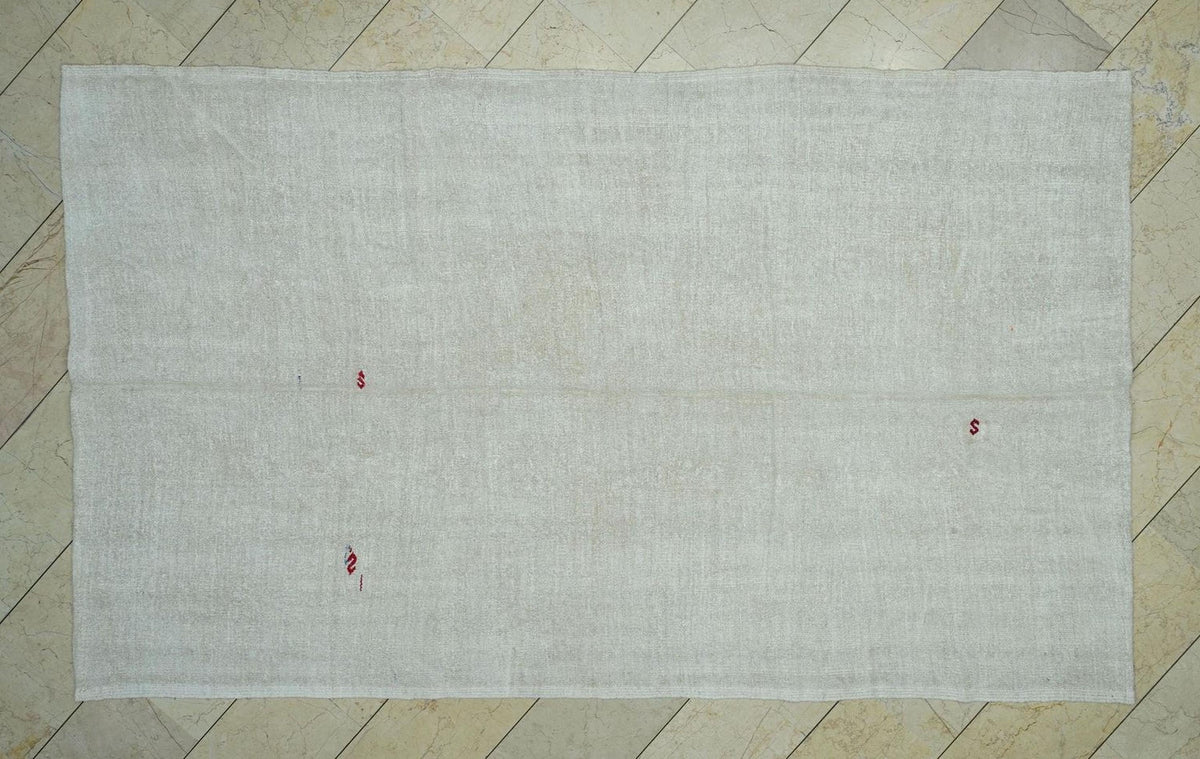 Plain Cream Vintage Turkish Hemp Kilim Rug: 5.5x9.3 ft Organic Flat Woven Rugs.