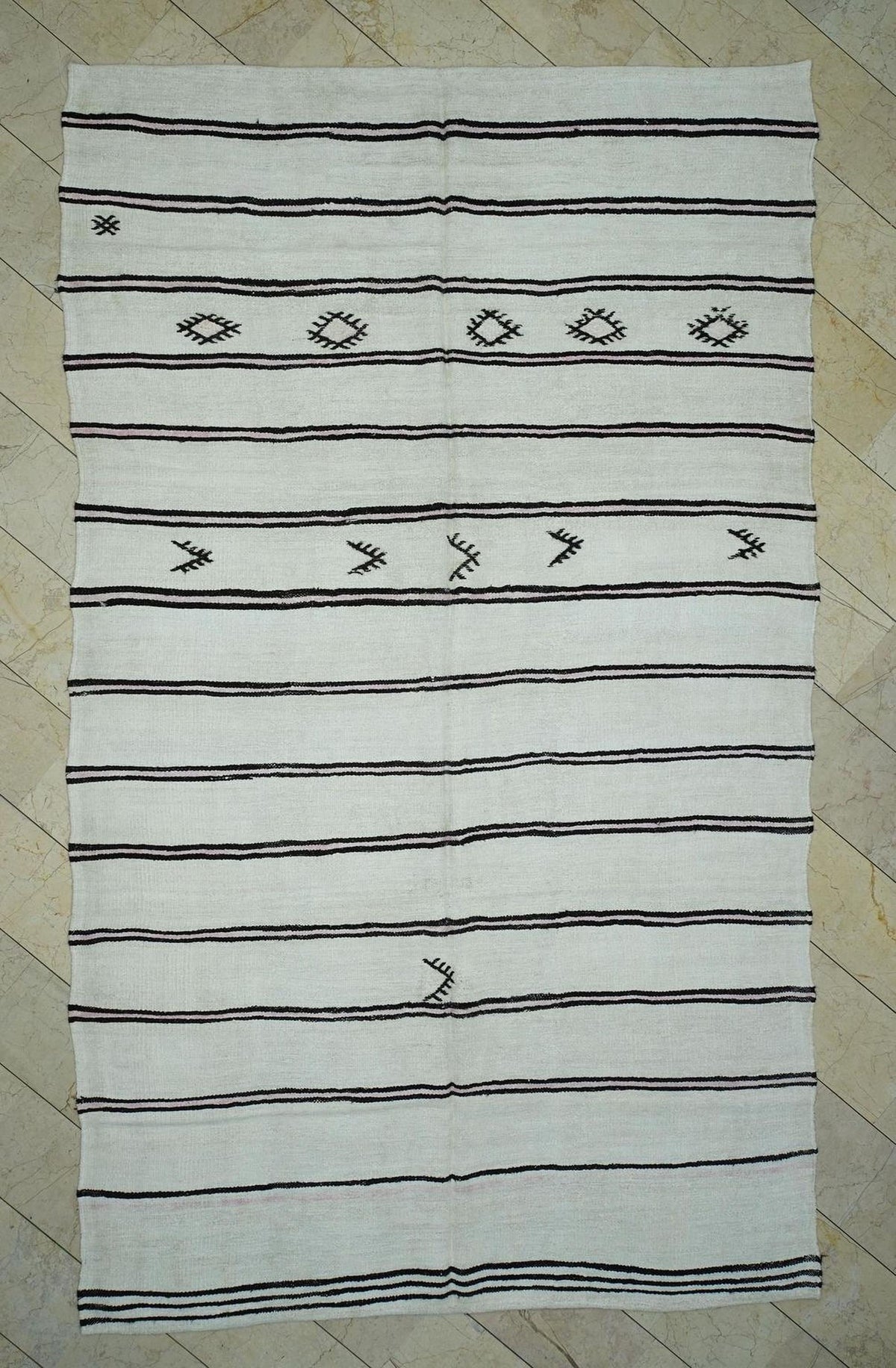 Minimalist Stripe Pattern Vintage Turkish Hemp Woven Rug 7,4"x12,3" Ft.