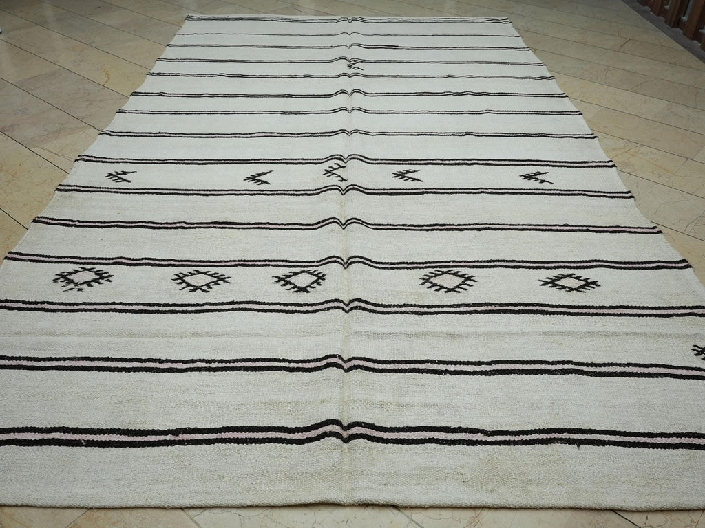 Minimalist Stripe Pattern Vintage Turkish Hemp Woven Rug 7,4"x12,3" Ft.