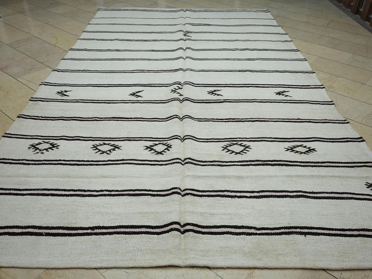 Minimalist Stripe Pattern Vintage Turkish Hemp Woven Rug 7,4"x12,3" Ft.
