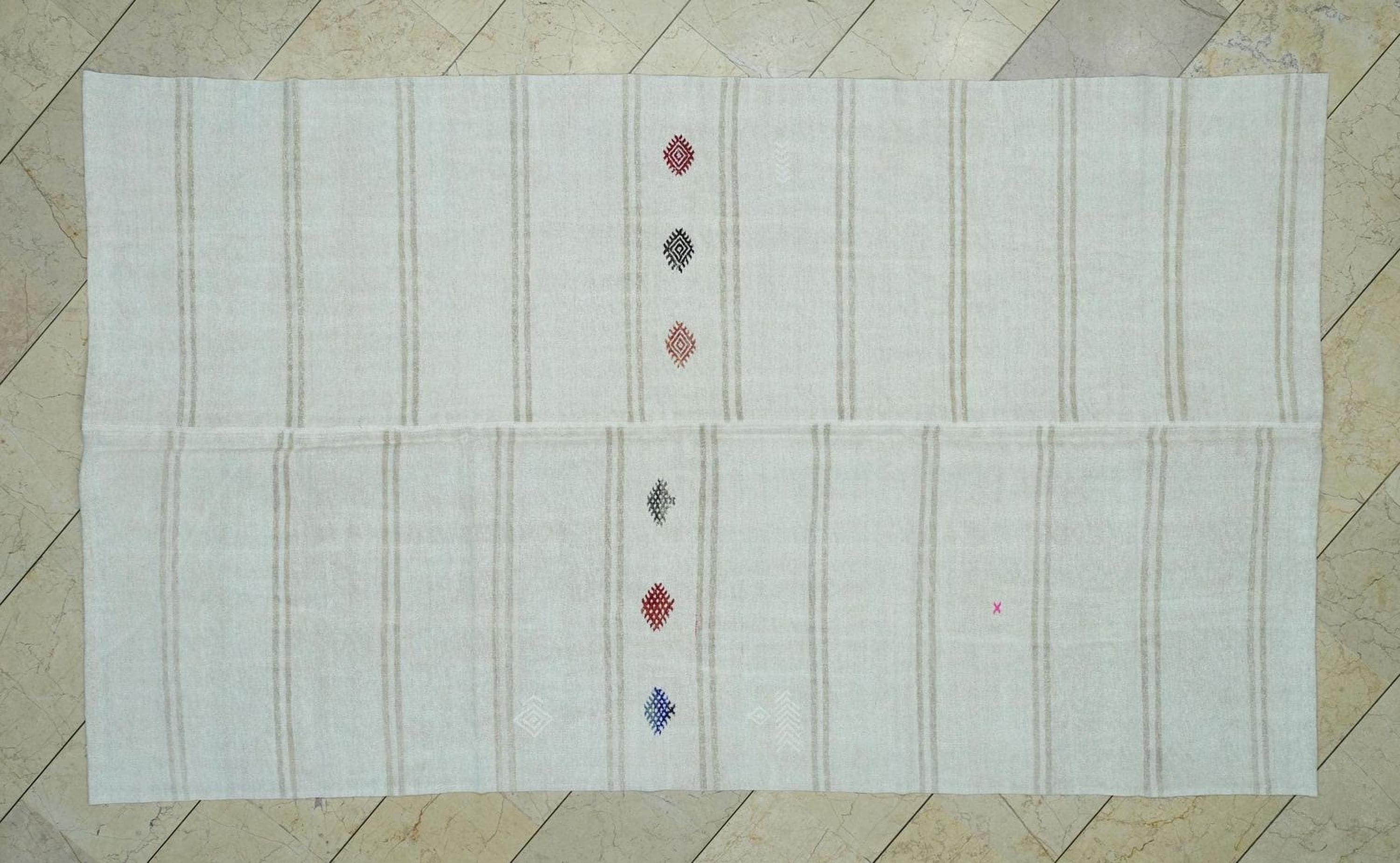 Minimalist Stripe Vintage Hemp Kilim Rug: Turkish Flat Woven Rugs, 5,2x8,8 Ft.