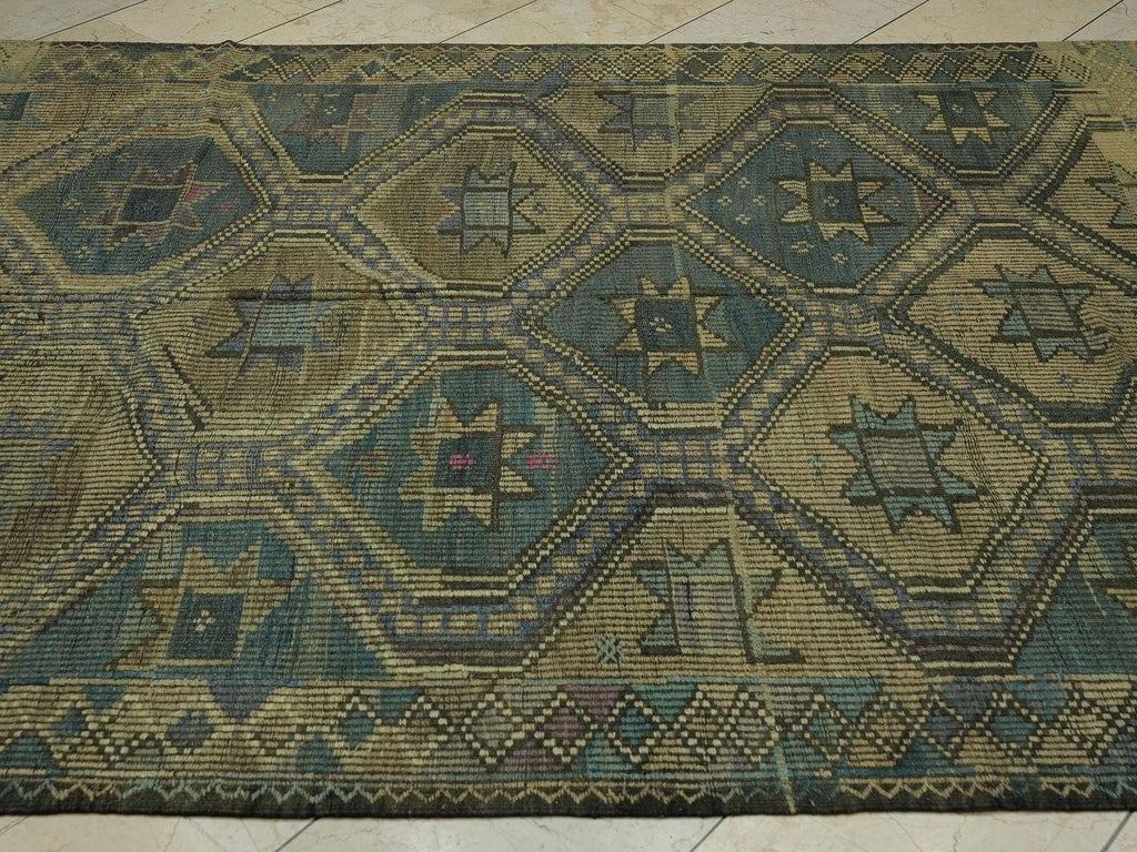 Vintage Turkish Kilim Rug: Handwoven Wool Flat Weave Rugs, 6.1"x8.1" Ft.