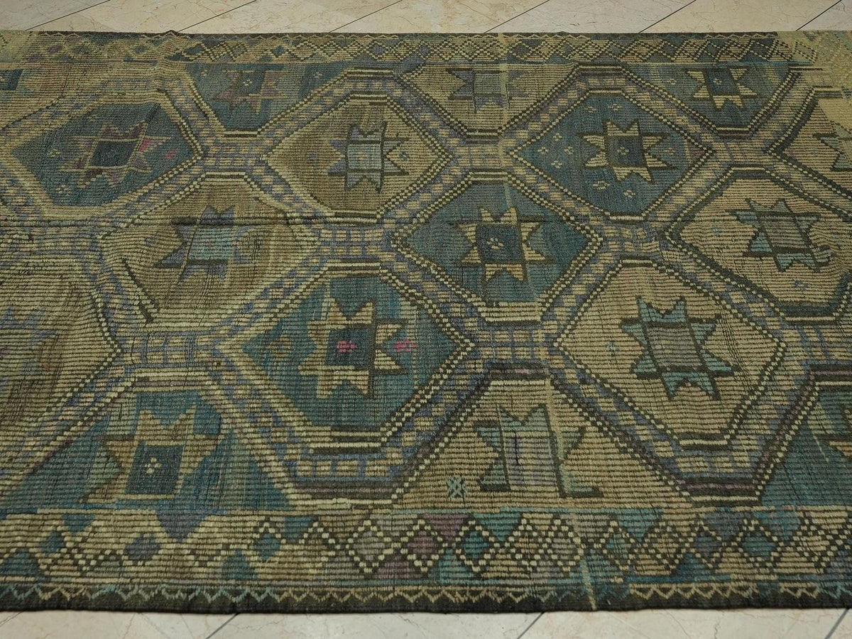 Vintage Turkish Kilim Rug: Handwoven Wool Flat Weave Rugs, 6.1"x8.1" Ft.