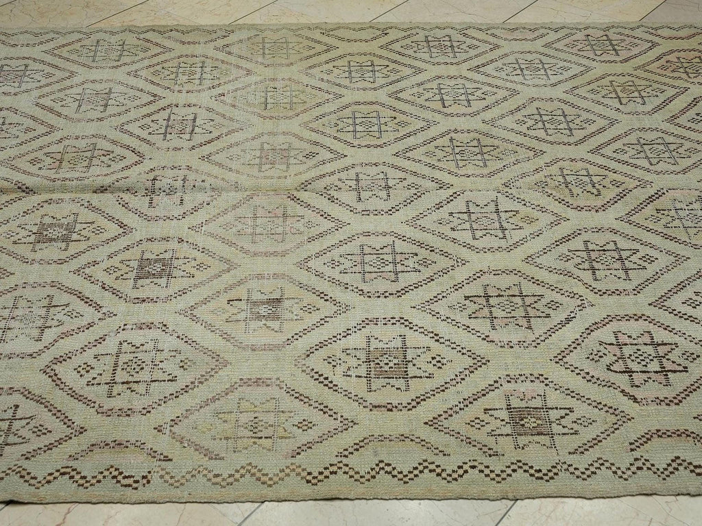 Honeycomb Pattern Wool Embroidered Beige Cotton Kilim Rug,6x9 Ft.