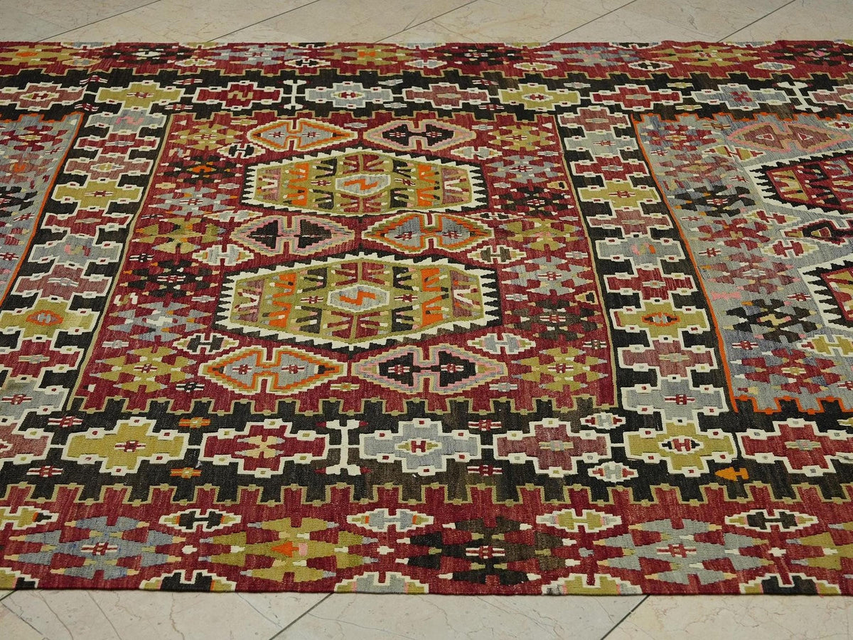 Antique Turkish Kilim Rug: 1940s Unique Handmade Wool Rugs 6,2x11,7 Feet.