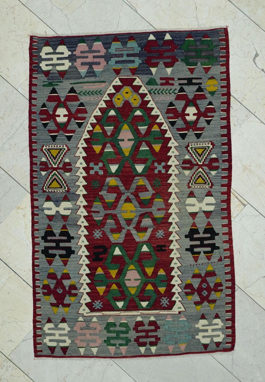 Wall Hanging Wool Turkish Kilim Rug: Antique Flat Weave Rugs, 2.9x4.7 ft.