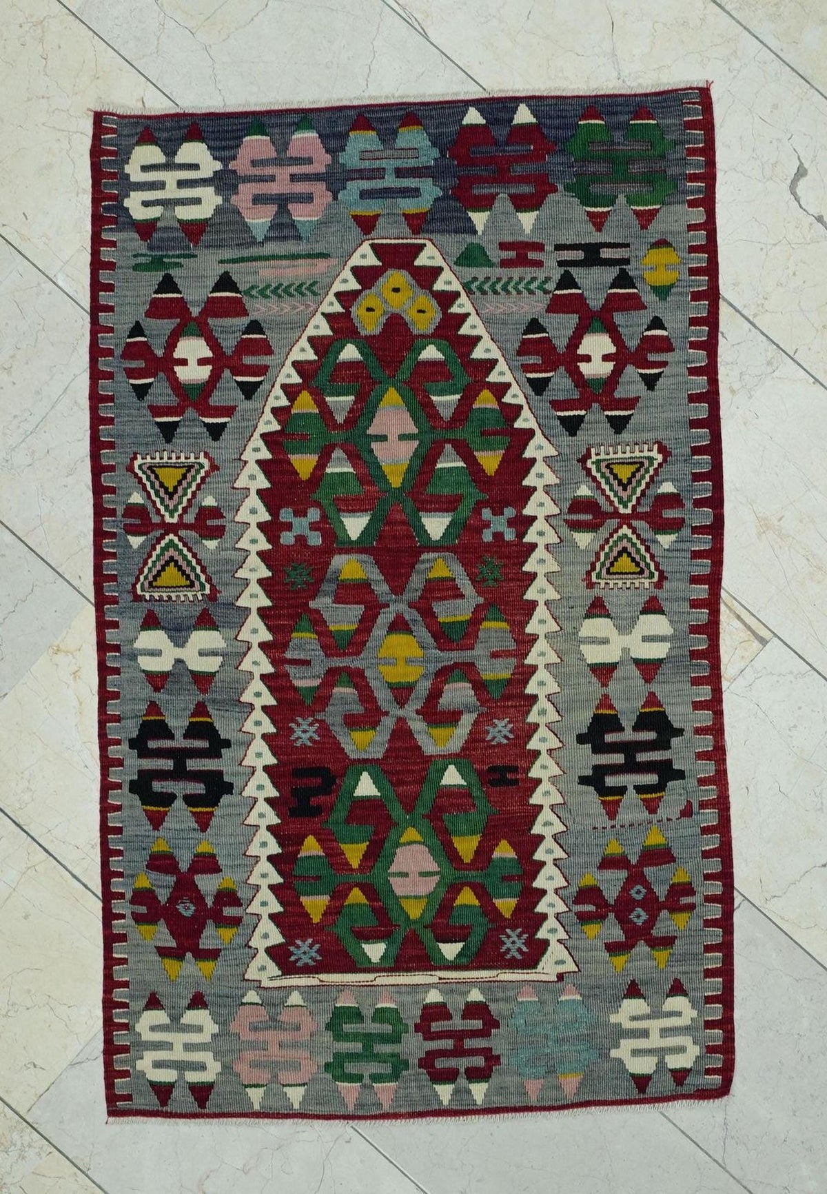 Wall Hanging Wool Turkish Kilim Rug: Antique Flat Weave Rugs, 2.9x4.7 ft.
