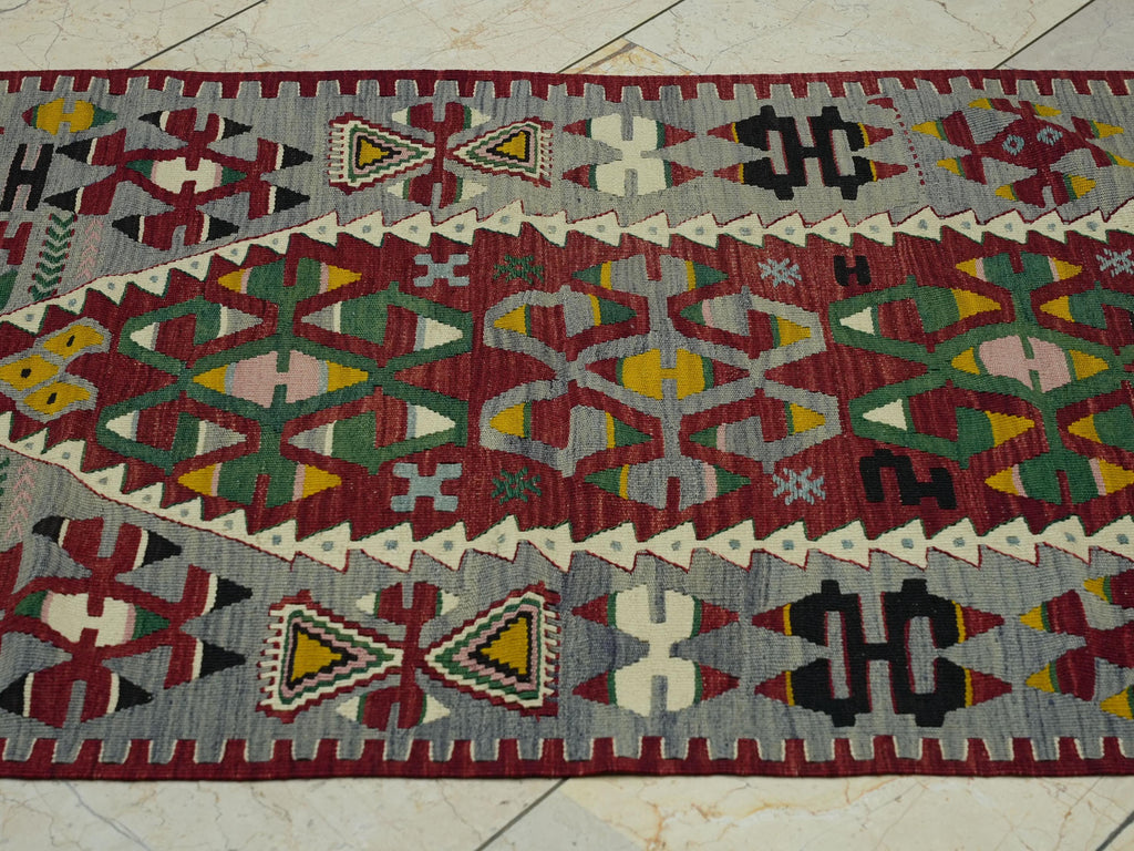 Wall Hanging Wool Turkish Kilim Rug: Antique Flat Weave Rugs, 2.9x4.7 ft.
