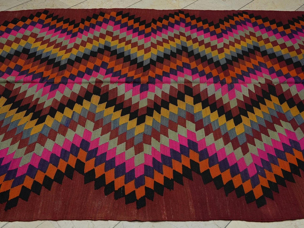 Handmade Turkish Pink Kilim Rug: Colorful Flat Weave Wool Rugs, 5,8"x8,6" Feet.