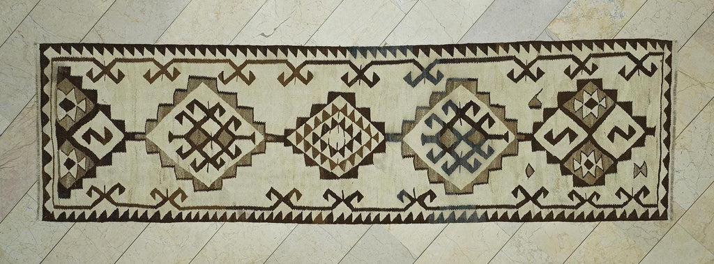 Vintage Turkish Kilim Rug Runner: 3.1"x11.2' Handwoven Wool Rugs.