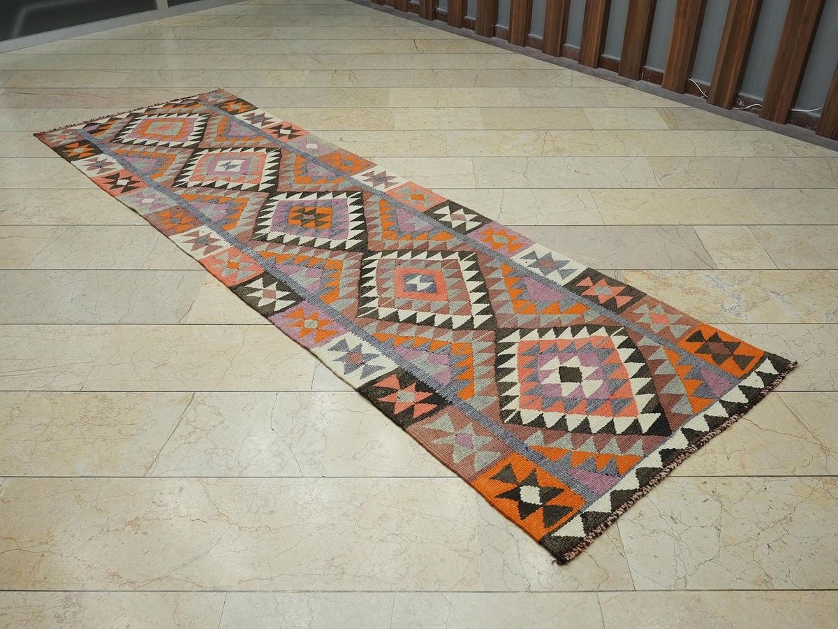 Vintage Turkish Kilim Rug Runner: Colorful Flat Weave Wool Rugs (3,1"x10,2" Feet)