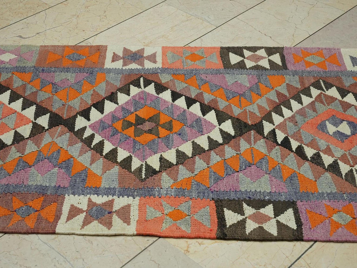 Vintage Turkish Kilim Rug Runner: Colorful Flat Weave Wool Rugs (3,1"x10,2" Feet)