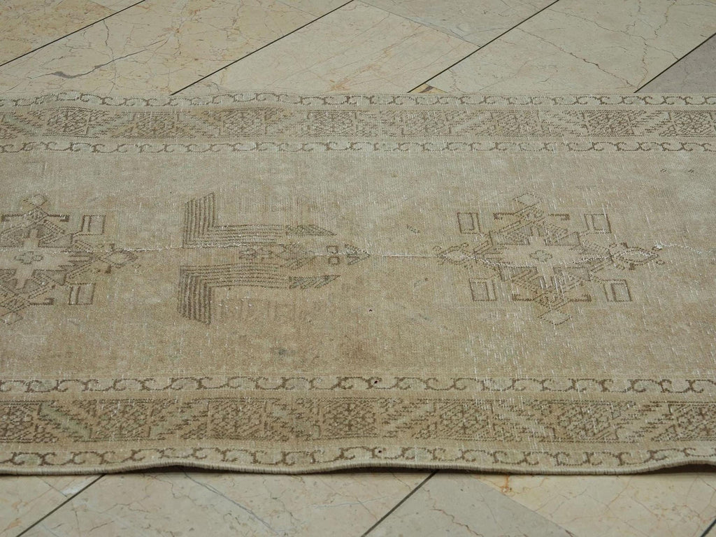Vintage Style Rug Runner: Handmade Wool Turkish Carpet Rugs, 3.1x12.3 ft