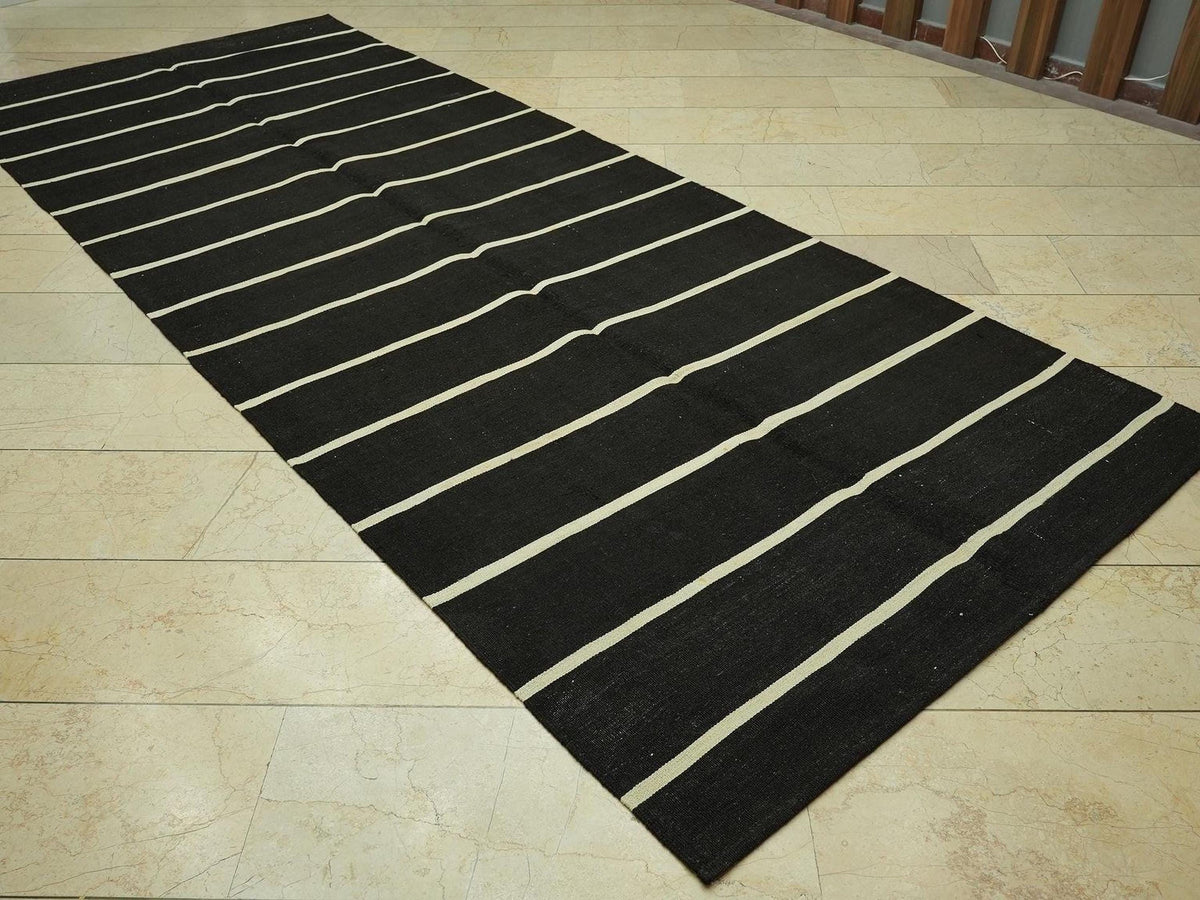 Vintage Flat Weave Natural Goat Hair Kilim Rug,4.9x12.3 Feet,Long Black & White Rugs.