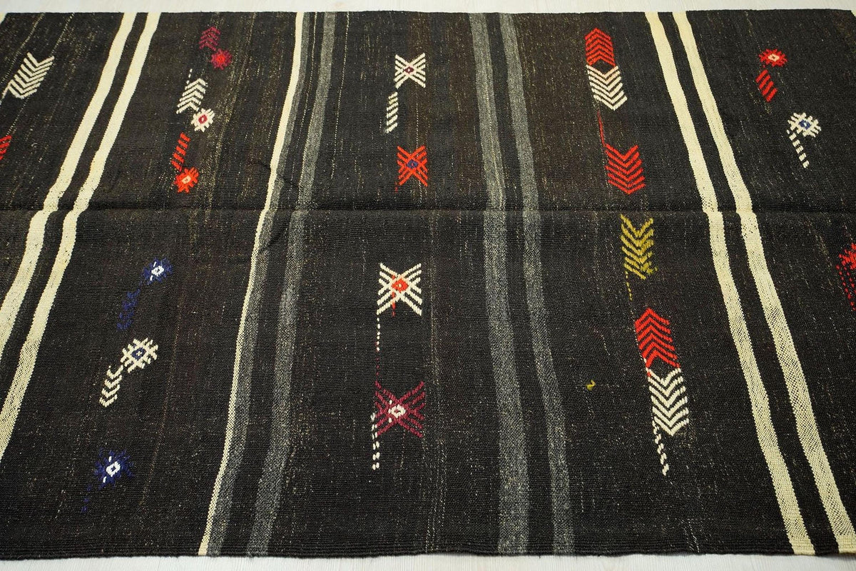 Vintage Goat Wool Kilim Rug: Striped Flat Weave, Mid-Century Modern (4.7x10.3 ft)