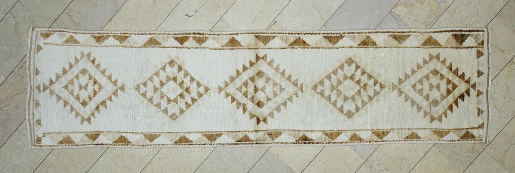 Luxurious Decor Handmade Wool Moroccan Style Rug Runner: 3x11 Brown & White Rugs