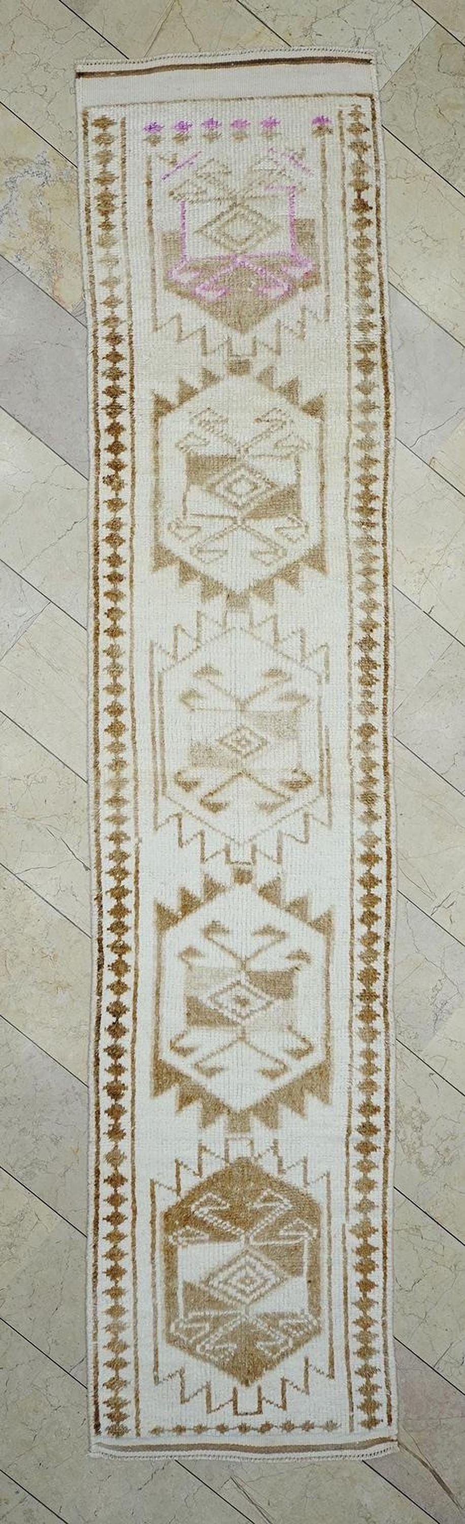 Stair Treads Decor Handmade Wool Turkish Rug Runner: Mid-Century Modern Rugs 2.6x12 ft.