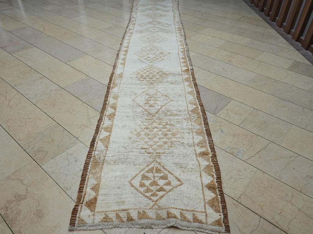 Stair Treads Decor Handmade Wool Rug Runner: Brown & Cream Turkish Rugs, 2.8x16 ft.
