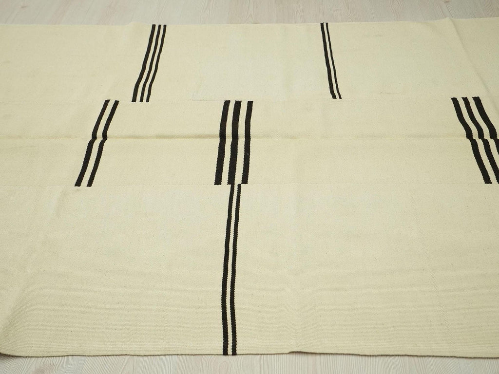 5x8 Minimalist Home Style Wool Kilim Rug:  Broken Stripe Turkish Flat Woven Modern Rugs.