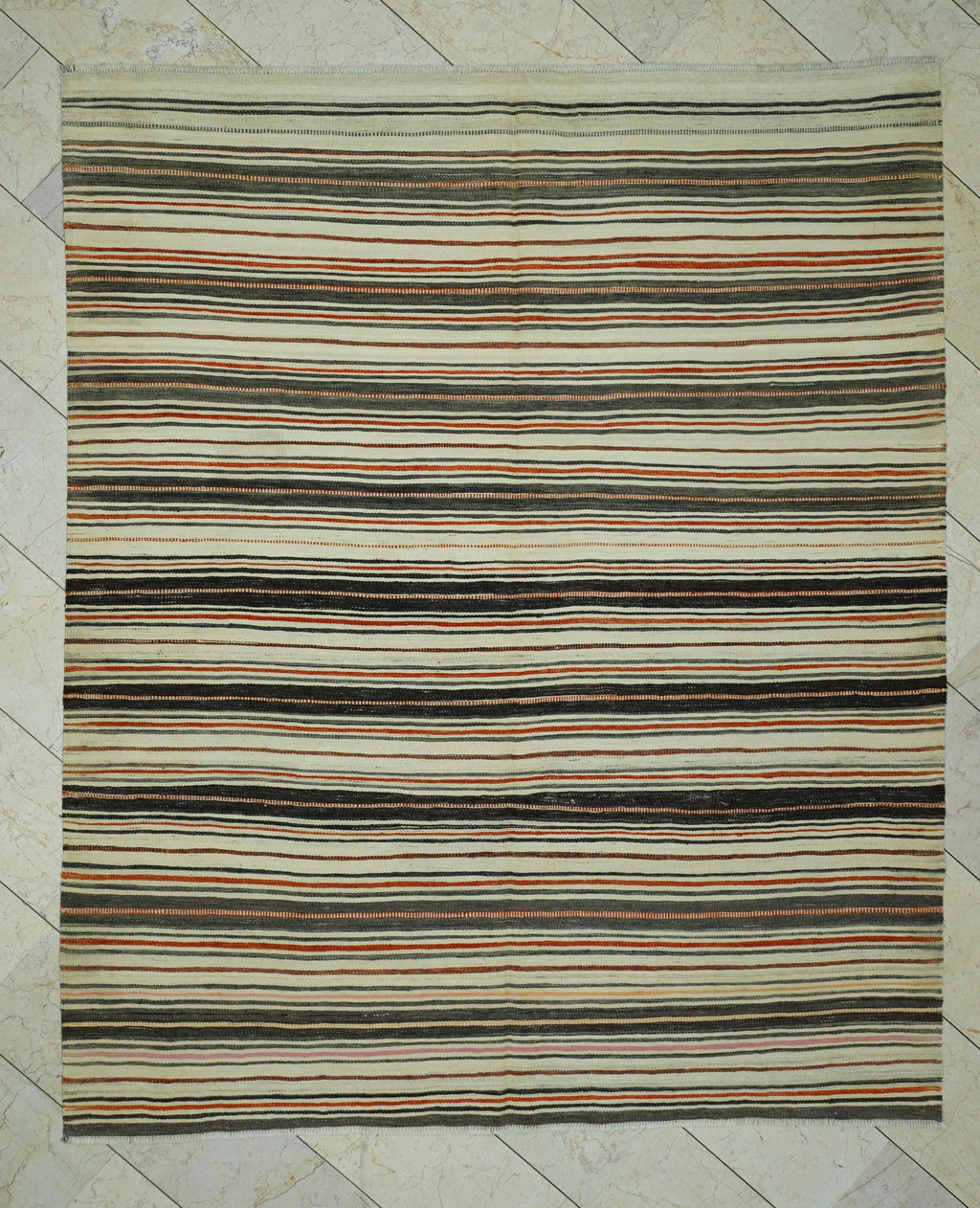 Vintage Turkish Kilim Rug: Striped Flat Weave Wool Rugs, 6,7"x8,2" Feet.
