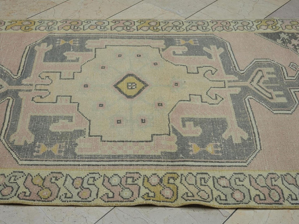 Salmon Pink Vintage Oushak Rug: Turkish Wool Area Carpet, 4,2x8,1 Feet.