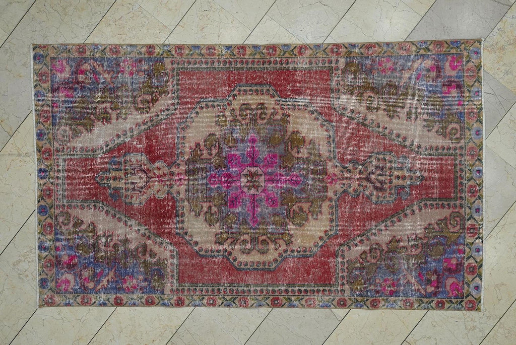 Vintage Pink Oushak Rug: 4,3x7,2 Feet,Handmade Turkish Small Size Rugs.
