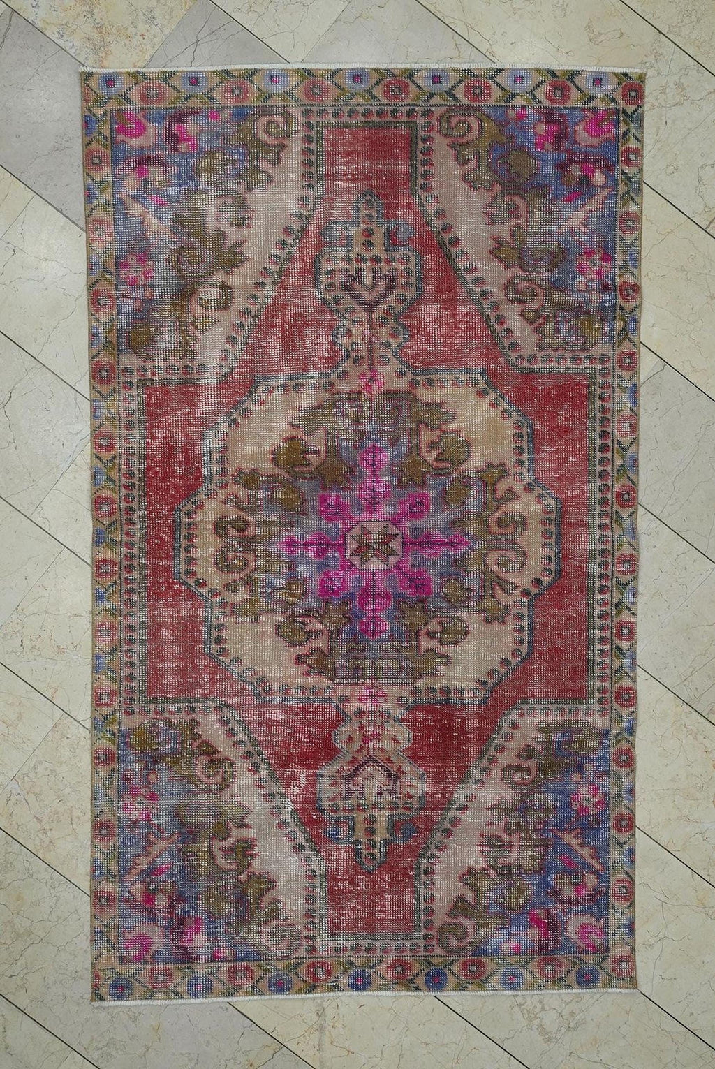 Vintage Pink Oushak Rug: 4,3x7,2 Feet,Handmade Turkish Small Size Rugs.