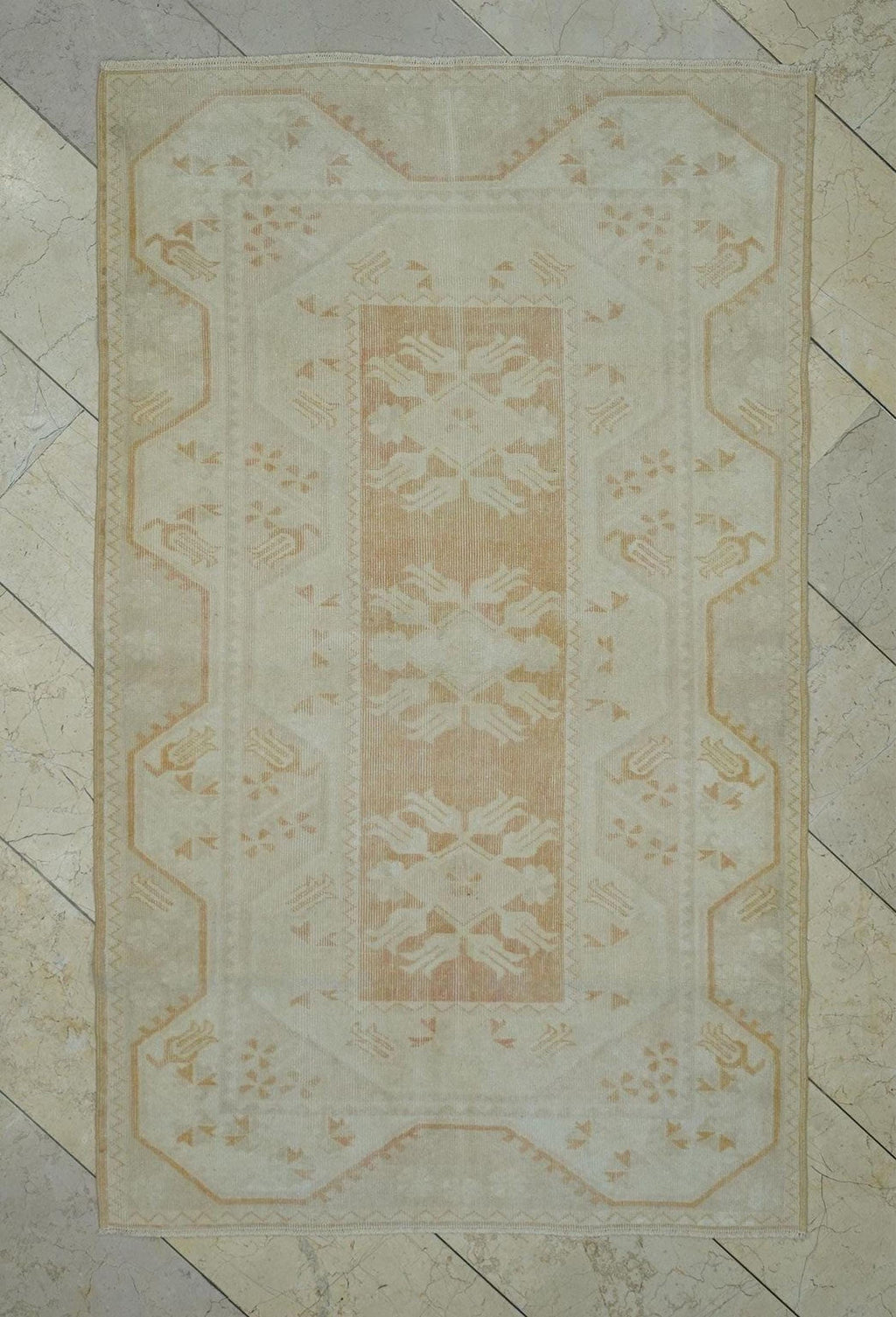 4x6 Vintage Wool Oushak Rug: Pastel Boho Turkish Carpet
