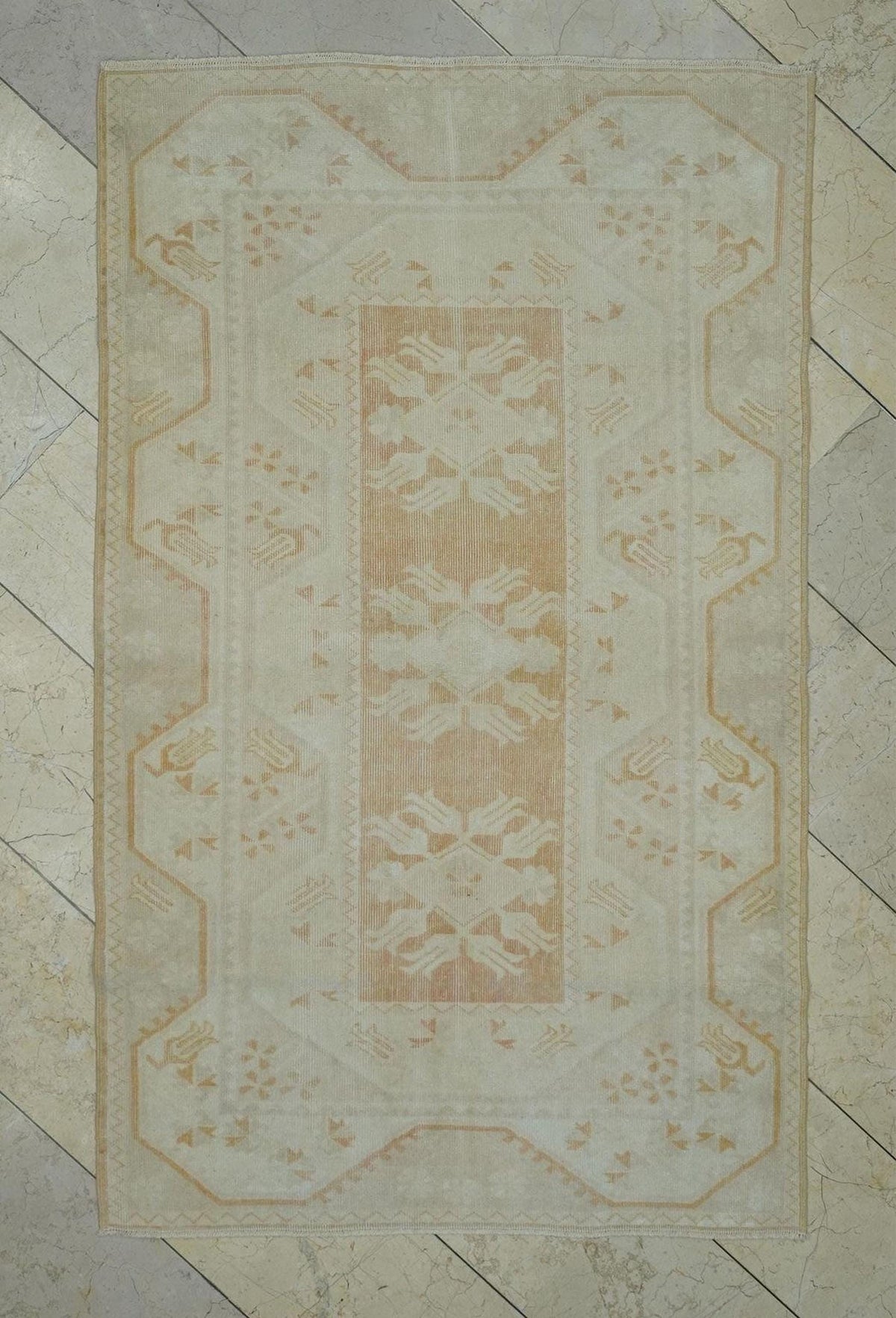4x6 Vintage Wool Oushak Rug: Pastel Boho Turkish Carpet