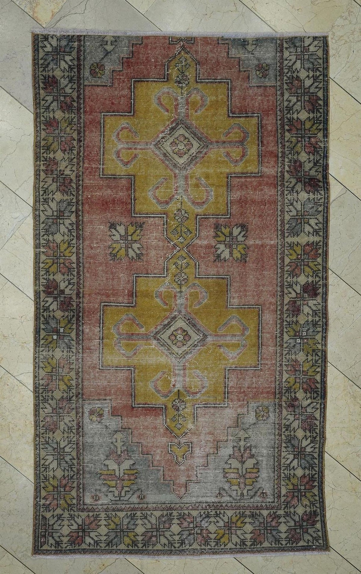 Vintage Turkish Carpet Rug,4.1x7.3 Ft,Home Living Floor Decor Rugs.