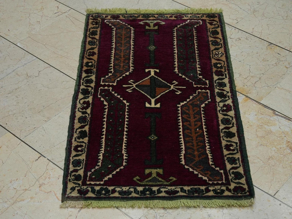 Antique Kurdish Rug: Small Size Wedding Gift Carpet,Wall Hanging Decor Rugs 1.8x3 Feet.