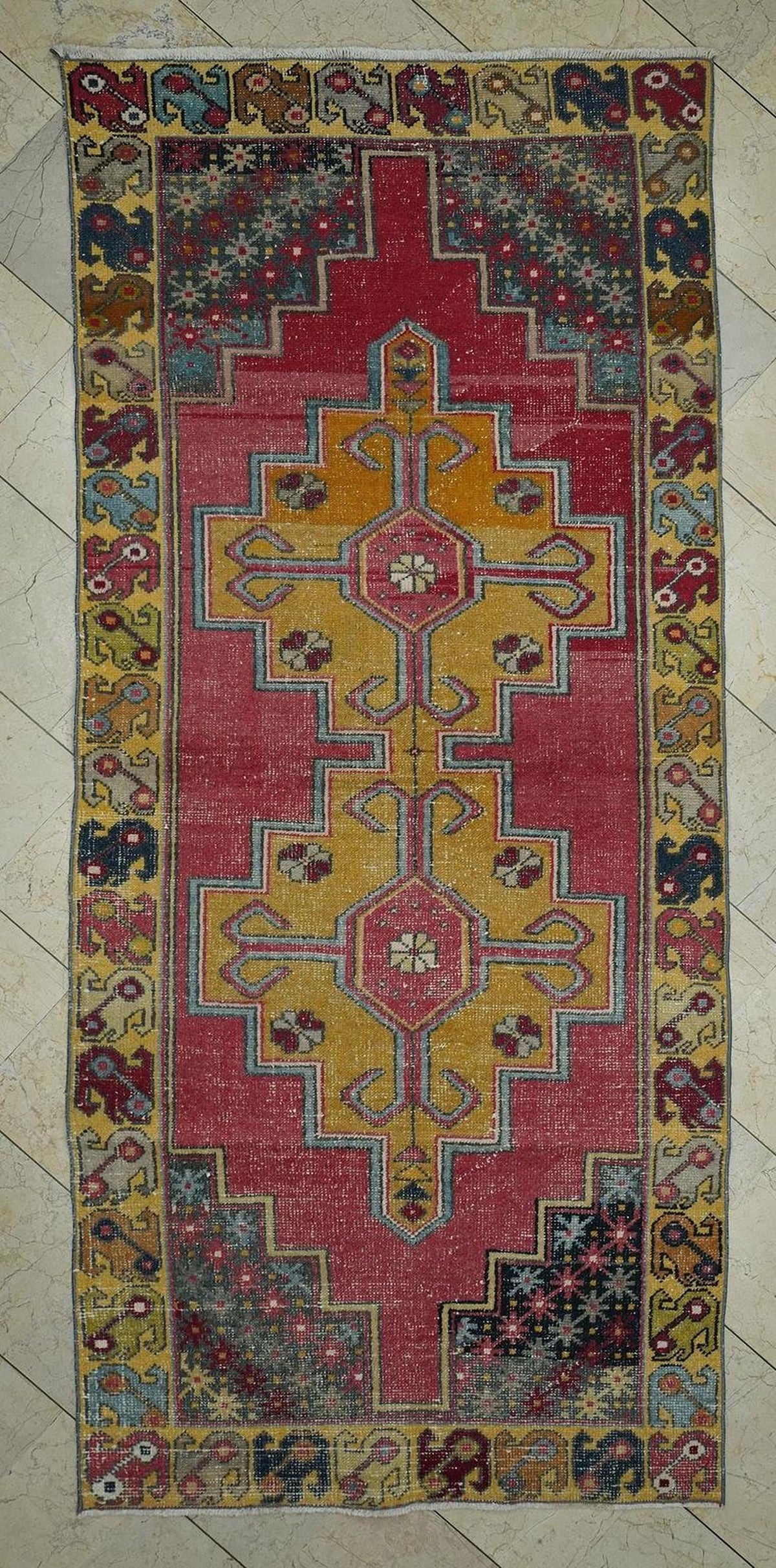 Vintage Colorful Wool Turkish Rug,4x9 Ft,Seasonal Decor Handmade Oushak Rugs.