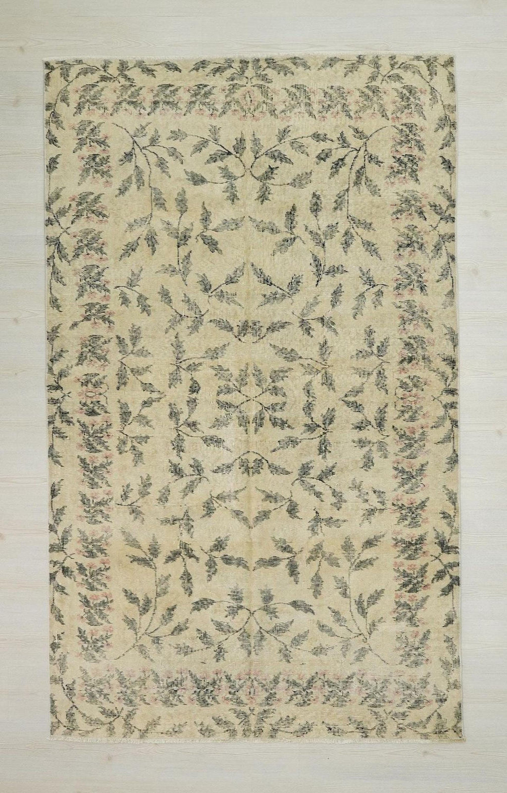 Small Vintage Oushak Rug: Handmade Turkish Wool Carpet Rugs,4.10 x 8 Feet.
