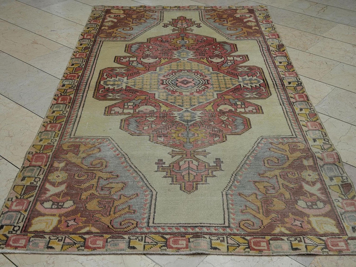 Vintage Handmade Turkish Carpet Rug,4.4x7.9 Feet,Home Living Floor Decor Rugs.