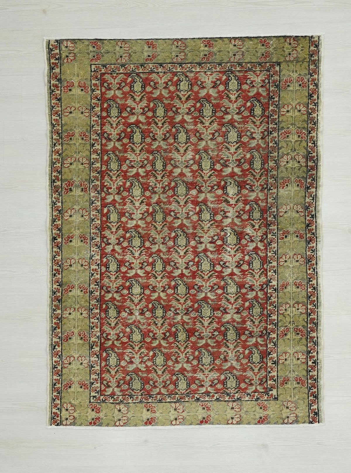 Small Turkish Wool Rug: Handmade Vintage Farmhouse Decor (3.8x5.7 ft)